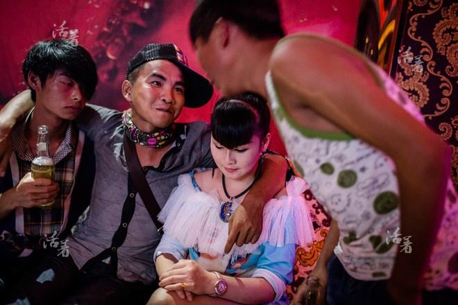 Sao hạng A Trung Quốc lao đao khi hết đường hét giá cát-xê triệu USD-5