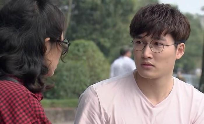 3 chàng trai dành cả thanh xuân để chinh phục máy bay bà già của màn ảnh Việt-3