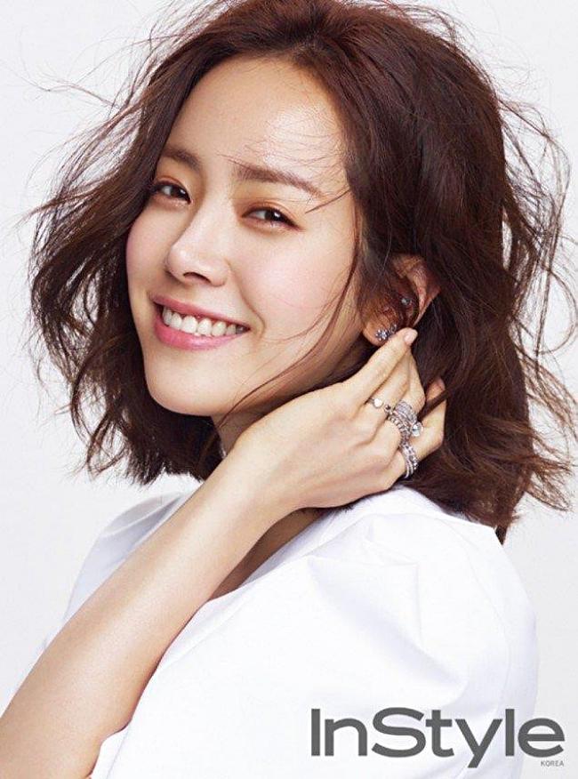 Han Ji Min là một trong số những diễn viên để lại nhiều ấn tượng và thiện cảm nhất trong lòng khán giả nhờ nhan sắc, tài năng. Khán giả không thể quên sự diễn xuất của cô trong các phim: 