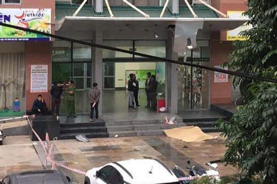 Một phụ nữ tử vong sau khi rơi từ tầng 19