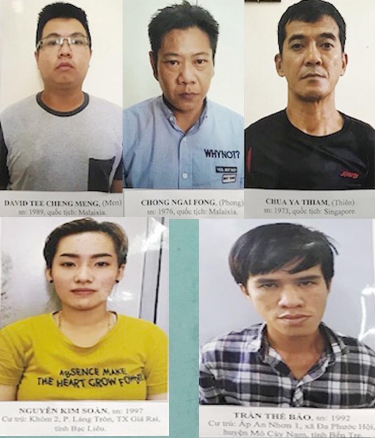 Thủ đoạn rút trộm tiền tỷ ở các trụ ATM của nhóm tội phạm xuyên quốc gia-1