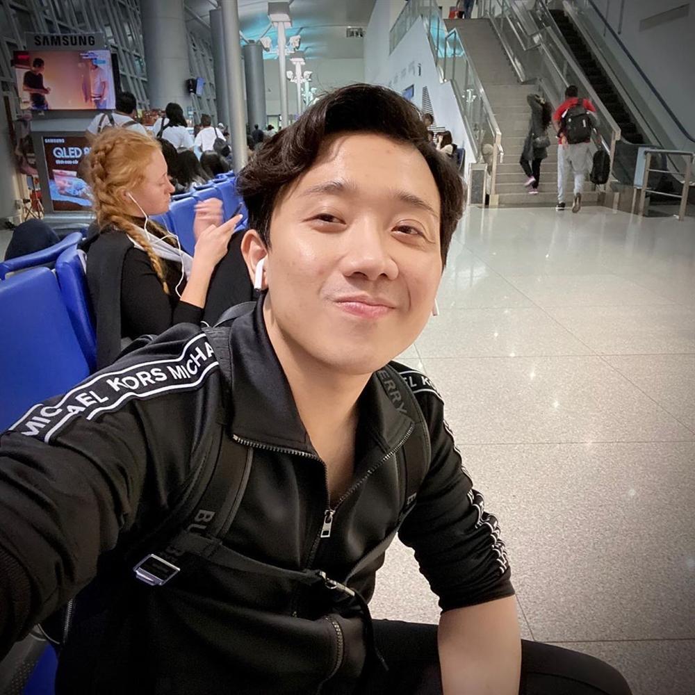 Hari Won im ỉm tới vũ trường toàn trai 6 múi, dân mạng thi nhau réo Trấn Thành về xử vợ-8