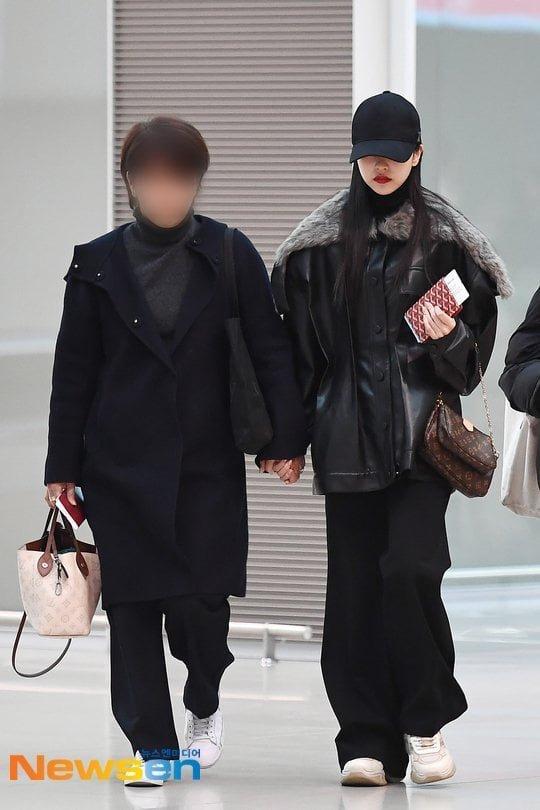 Cư dân mạng khuyên Mina (TWICE) nên rời nhóm thay vì cứ mãi lửng lơ-1