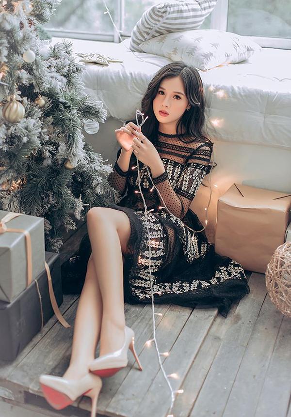 Bạn gái đăng ảnh một mình thả thính dịp Giáng sinh, Trọng Đại chuyển ngay 5 triệu không nói nhiều-4