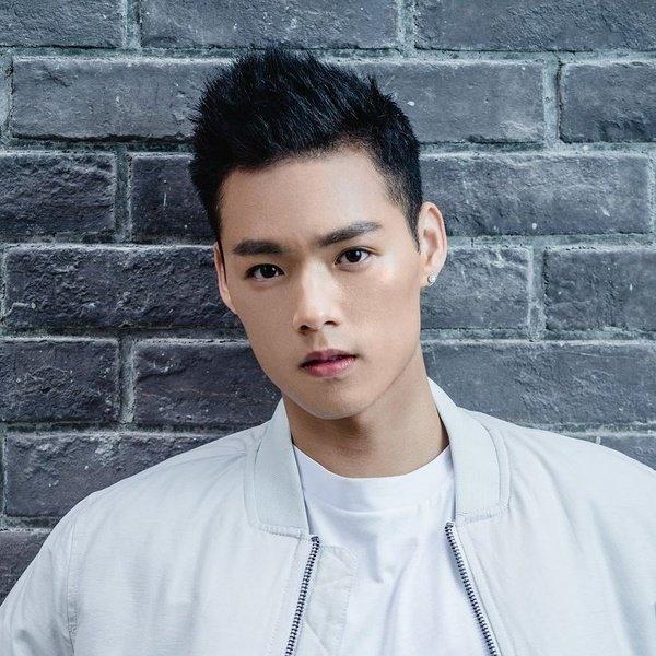 Đạo diễn nổi tiếng Trương Kỷ Trung gây tranh cãi khi tát cháu ngoại Thành Long-4