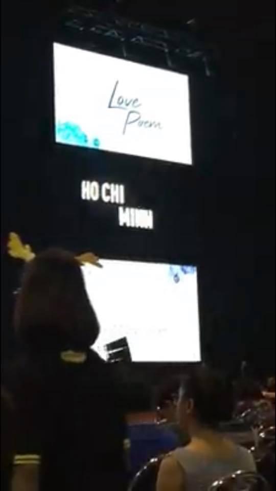 Dòng chữ Ho Chi Minh xuất hiện trong concert của IU, tin đồn em gái quốc dân sắp đến Việt Nam là sự thật?-2