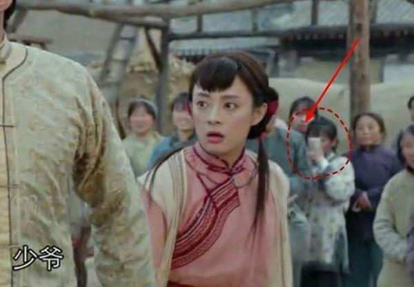 Phim tỷ view cũng bị dân mạng bóc phốt như thế này đây-20