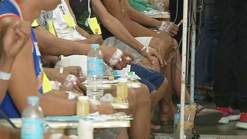 Ngộ độc rượu dừa: 11 người chết, 300 người nhập viện-2