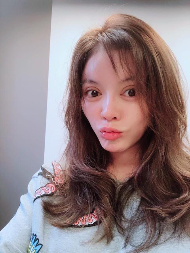 Lý Nhã Kỳ ám ảnh người đối diện với đôi mắt dữ tợn trong tiệc đón Giáng Sinh-7