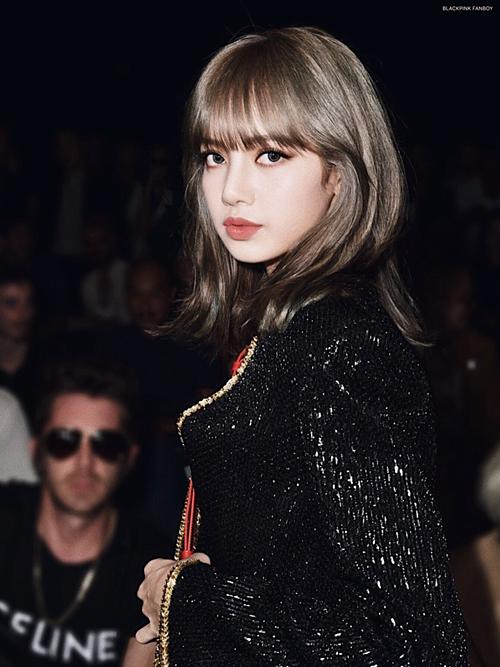 Lisa (Black Pink): Idol vụt sáng trong năm 2019-6