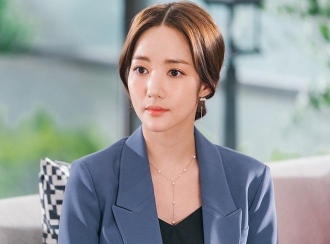 Cú ngã ngựa đáng tiếc của Song Hye Kyo, Ha Ji Won trong 2019-8