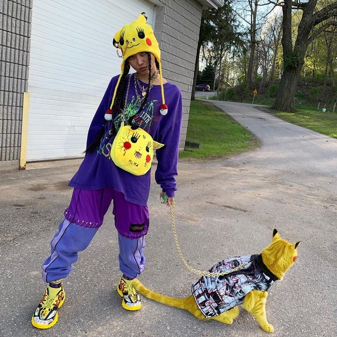 Phong cách độc lạ của cô gái Hàn thiết kế trang phục cho Billie Eilish-5