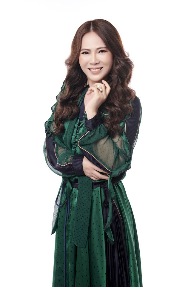 Mrs Việt Nam 2018 Trần Thị Hiền: Tôi từng làm việc đến khô máu-3