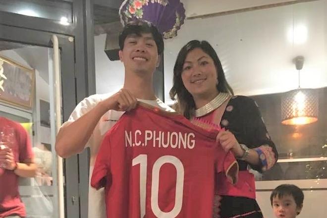 Cuộc sống của cô gái HMông nói tiếng Anh như gió sau 10 tháng ly hôn chồng Tây-5