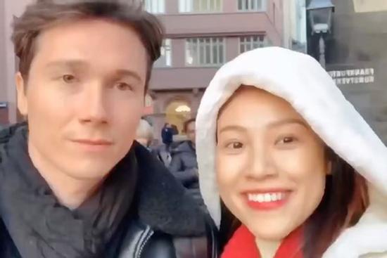 Hoàng Oanh và chồng hưởng tuần trăng mật ở châu Âu