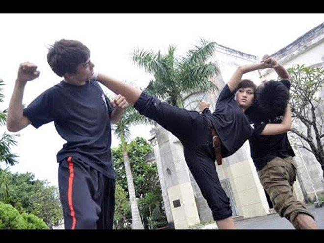 Sốc khi biết cát-xê diễn viên đóng thế: Người bèo bọt, kẻ nhảy 11 tầng được trả 10 triệu đồng-4