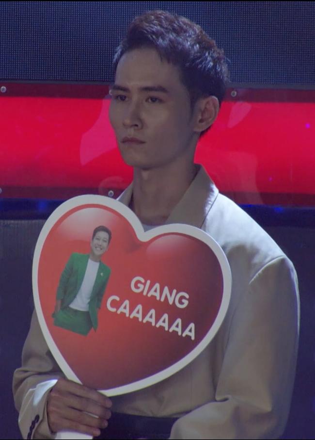 Trường Giang được fan ngưỡng mộ vì quên mang tiền vẫn sẵn sàng đi vay để giúp người nghèo-1