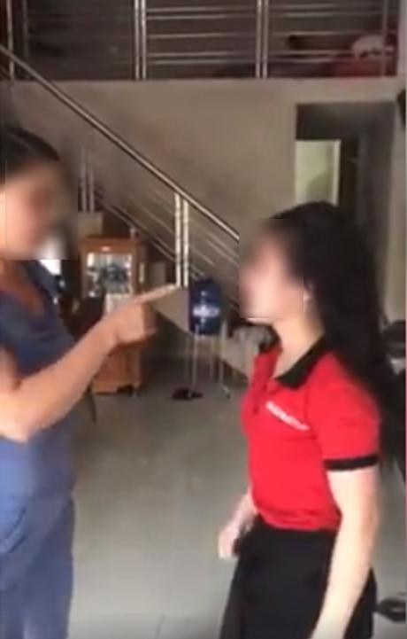 Hé lộ nguyên nhân mẹ chồng, con dâu túm tóc, giằng co, đánh nhau ngay giữa nhà-3