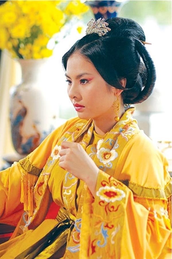 10 người đẹp Việt nhiều phim chiếu rạp nhất thập kỷ-2