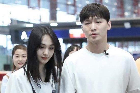 Trịnh Sảng bán cả của hồi môn mẹ tặng giữa tin đồn chia tay Trương Hằng