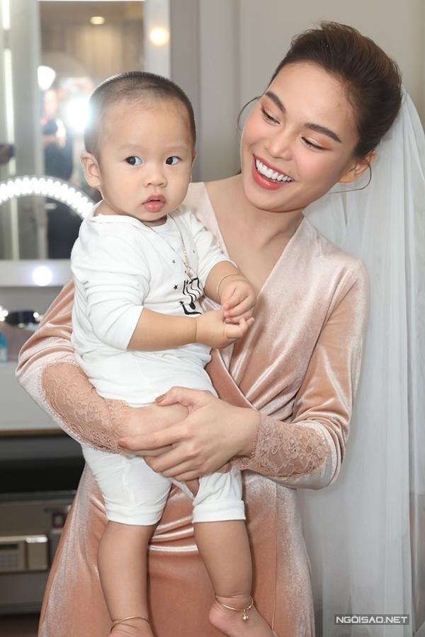 Sao Việt bí mật sang Mỹ sinh con-2