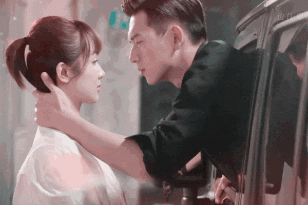 8 cảnh hôn đáng nhớ nhất trên màn ảnh Hoa ngữ 2019 như xát muối vào lòng hội FA