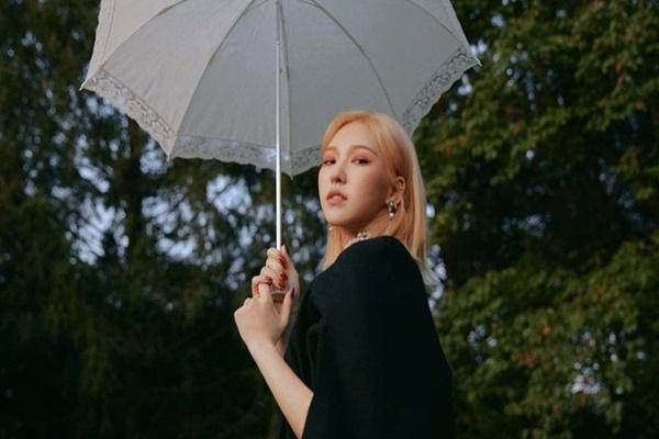 Red Velvet vượt IU, giành cúp đầu tiên của thập kỷ nhưng bị kênh KBS giật spotlight vì bày tỏ nhung nhớ với Wendy-8