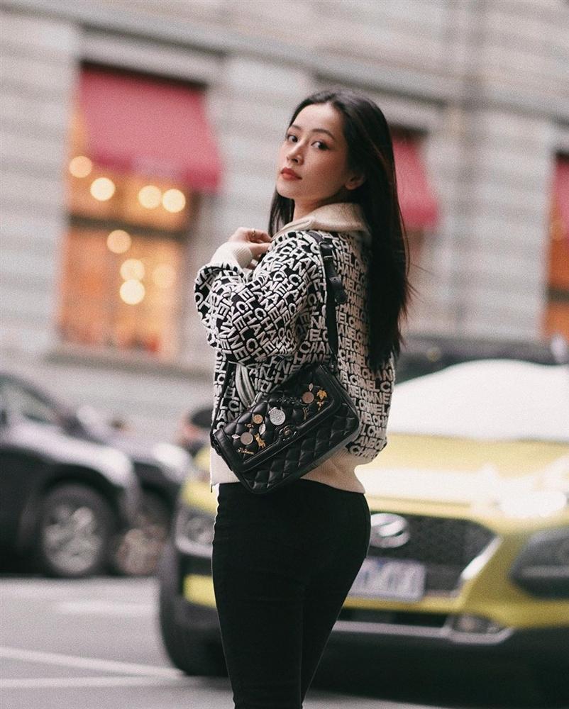 Chi Pu và Phượng Chanel đụng hàng áo khoác gần 100 triệu mà một trời, một vực-5
