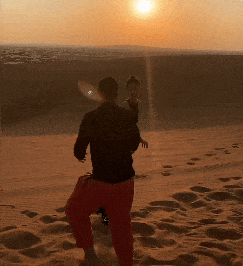 Thực hiện trào lưu bắt em đi, Ngọc Trinh ham vui ngã sấp mặt trên sa mạc-3