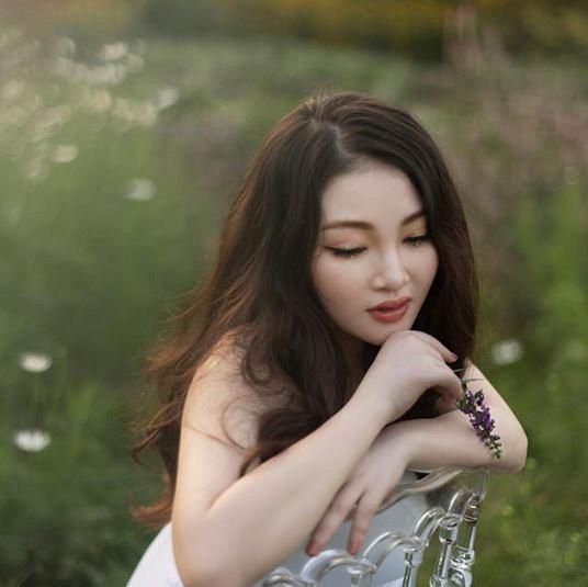 Gần 1 năm sau đám cưới ngập vàng, cô dâu Nam Định khoe thần thái đẹp xuất sắc khi mang bầu-5