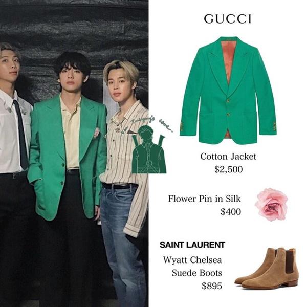 Mỹ nam BTS mặc váy đỏ giá hơn 2.000 USD lên sân khấu-6