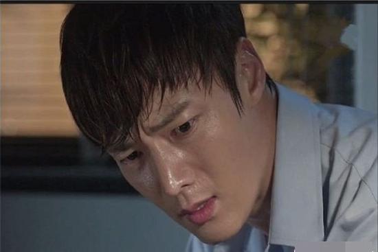 Dắt tay cô dâu lên xe hoa, tôi thét lên kinh hãi khi nhìn rõ khuôn mặt em