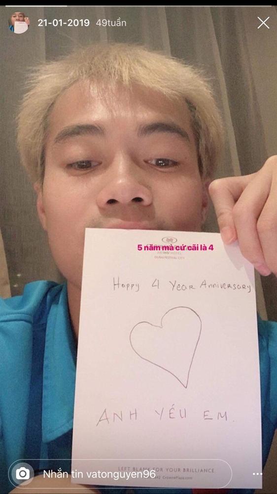 Cầu thủ Việt tặng xe hơi, đồ hiệu, đưa nửa kia đi du lịch dịp cuối năm-5