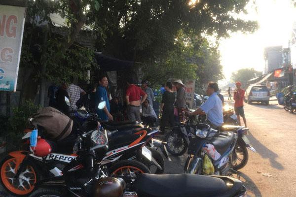 Người chồng chết trong tư thế treo cổ sau khi cãi nhau với vợ-1