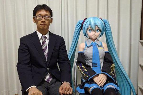 Mời bố uống rượu bất thành, chú rể tung cước đạp tan tháp rượu, ném vỡ cốc ngay trên lễ đường-5