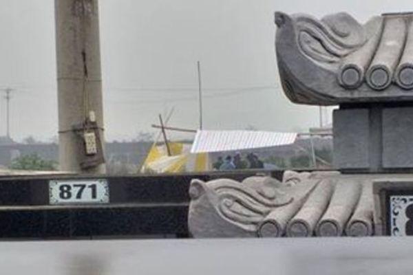 Hoàn tất việc khai quật tử thi nạn nhân tử vong trong vụ em họ đầu độc chị bằng trà sữa ở Thái Bình-2