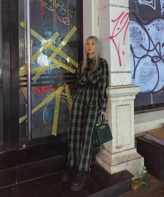 Cùng thế hệ 10X nhưng Phương Mỹ Chi trẻ trung còn Linh Ka lên đồ già dặn, gợi cảm-8