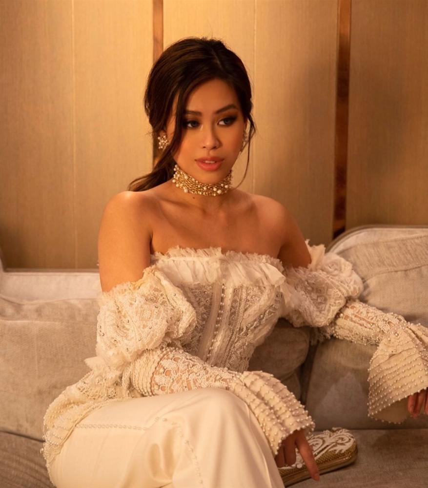 Khoe ảnh sang chảnh đi dự tiệc cùng mẹ, em chồng Hà Tăng bị săm soi ngay điểm bất thường-4