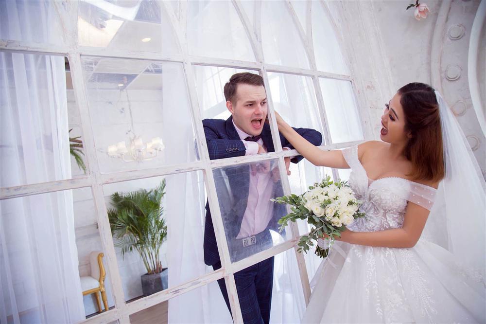 Cô gái Việt lấy giám đốc ngân hàng Nga, ngày kết hôn mẹ chồng cầm tay cảm ơn rối rít-4