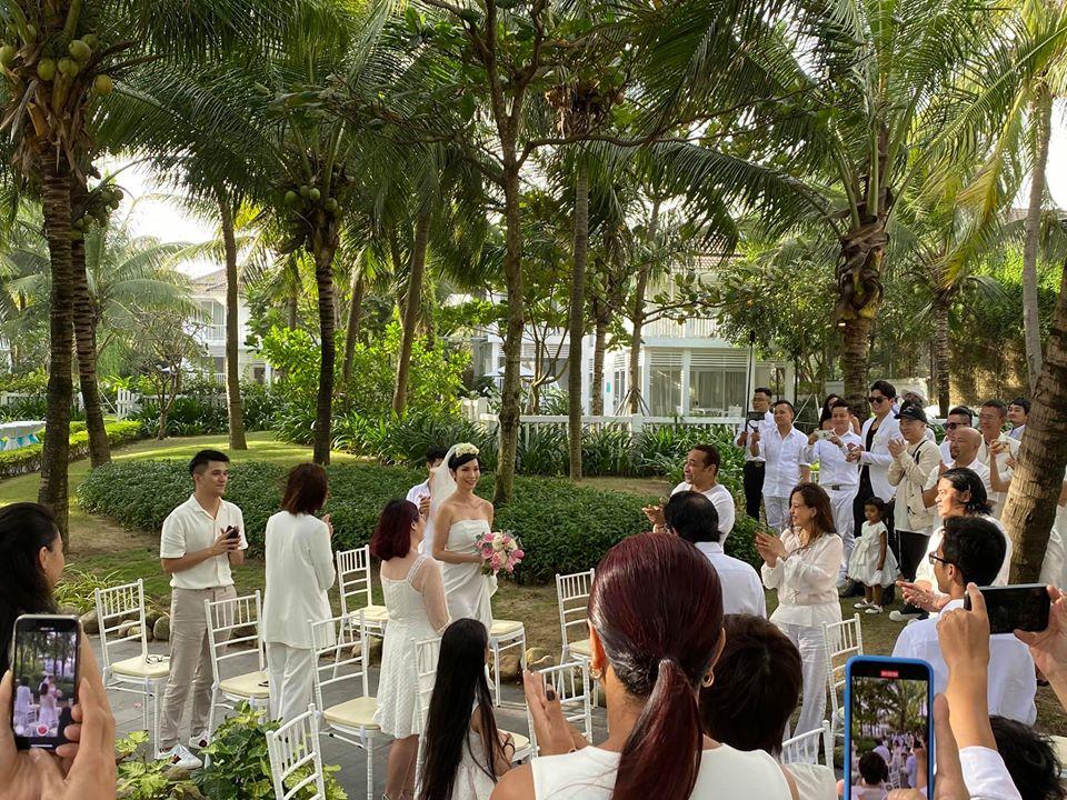 HOT: Rò rỉ ảnh cựu mẫu Xuân Lan bí mật tổ chức đám cưới tại Đà Nẵng-1