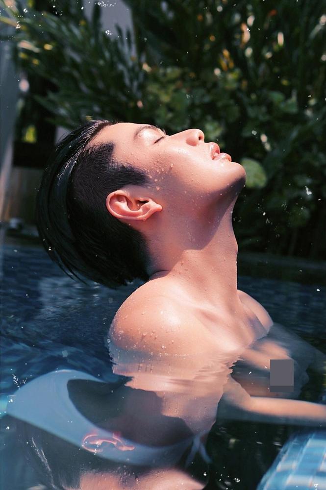 Cả năm đăng đầy ảnh nude, Đào Bá Lộc chào 2020 với phong cách nhức nhối không kém-5