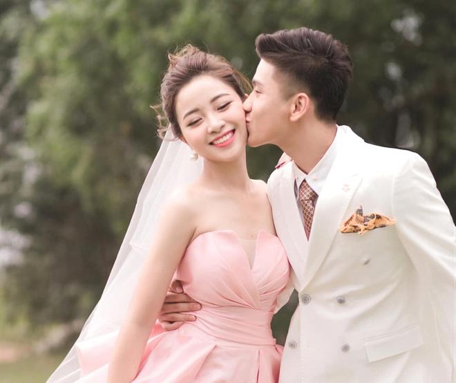 Dàn cầu thủ U23 Việt Nam ở Thường Châu nay đã làm chồng người ta-4