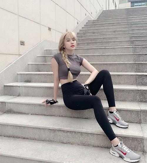 Thiều Bảo Trâm gây hoang mang với gương mặt lạ hoắc trong quá khứ-2