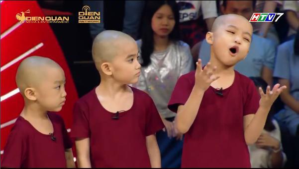 Lan truyền tin team 5 chú tiểu giành giải nhất ở Thách Thức Danh Hài, phần thưởng khủng xô đổ kỷ lục năm trước-5