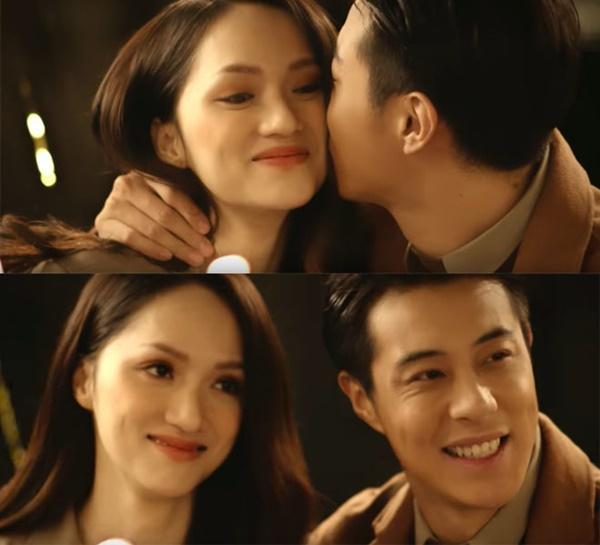 Hương Giang cũng là một trong số ít ca sĩ Việt chuộng “hàng ngoại” khi không chỉ một mà trong rất nhiều sản phẩm âm nhạc của mình, người đẹp chuyển giới đều nhắm những chàng trai ngoại quốc để “chọn mặt gửi vàng”. Đặc biệt phải kể đến màn hợp tác cùng Jack Su – học trò của Lukkade trong MV “Anh Đang Ở Đâu Đấy Anh” hồi năm ngoái.