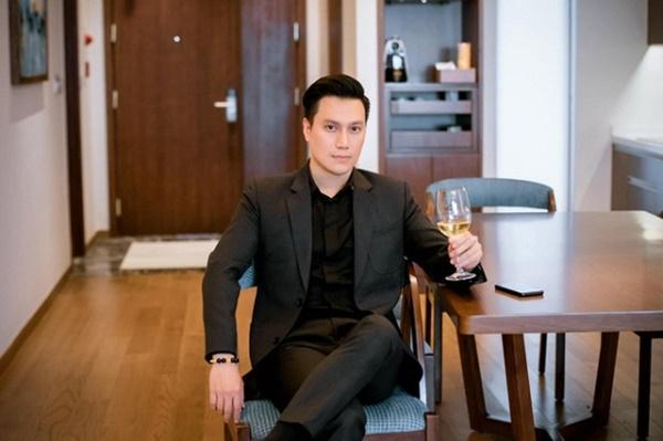 Hiếm hoi lắm mới thấy dàn mỹ nam VTV hội ngộ chung khung hình, nhan sắc Việt Anh lại thành tâm điểm-3