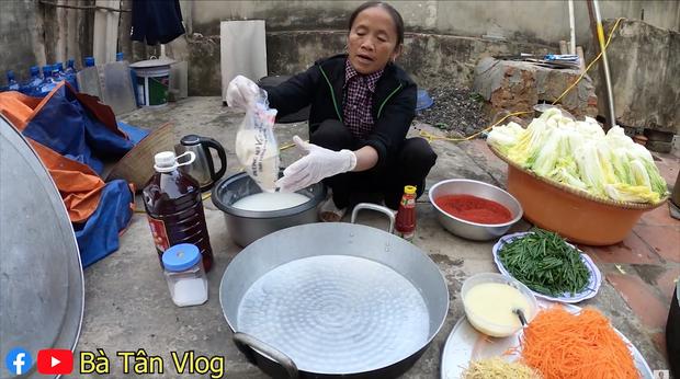Làm kim chi nhưng thiếu nguyên liệu quan trọng, bà Tân Vlog tự nghĩ cách chữa cháy sáng tạo-5