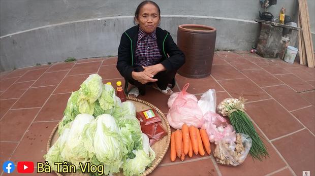 Làm kim chi nhưng thiếu nguyên liệu quan trọng, bà Tân Vlog tự nghĩ cách chữa cháy sáng tạo-1