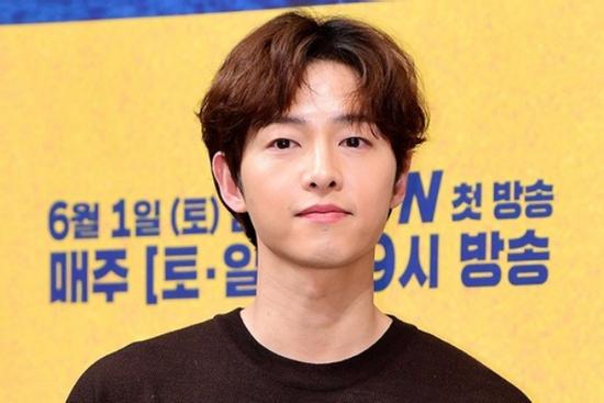 Song Joong Ki quay phim mới ở nước ngoài suốt 3 tháng