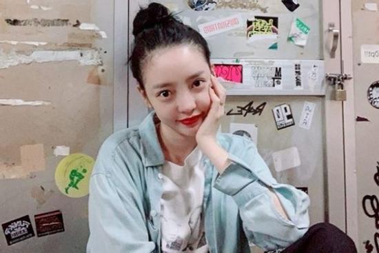 Anh trai nghẹn ngào nhớ Goo Hara trong ngày sinh nhật